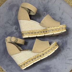 Dolce Vita Stone Linen Braided Wedge